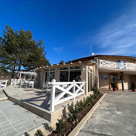 Garni Hotel Oblacinsko Jezero Oblacina Eksteriør bilde