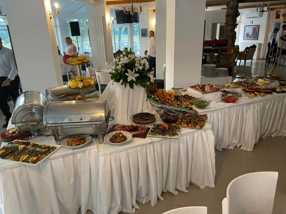 Garni Hotel Oblacinsko Jezero Oblacina Eksteriør bilde