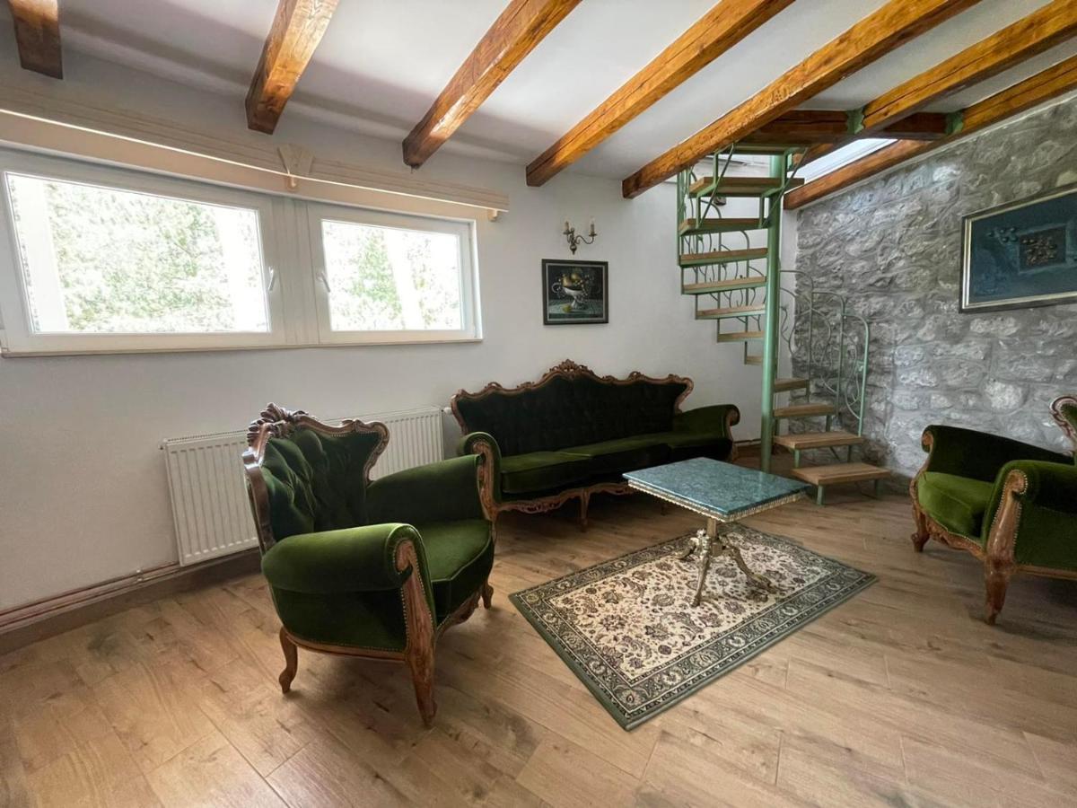 Garni Hotel Oblacinsko Jezero Oblacina Eksteriør bilde