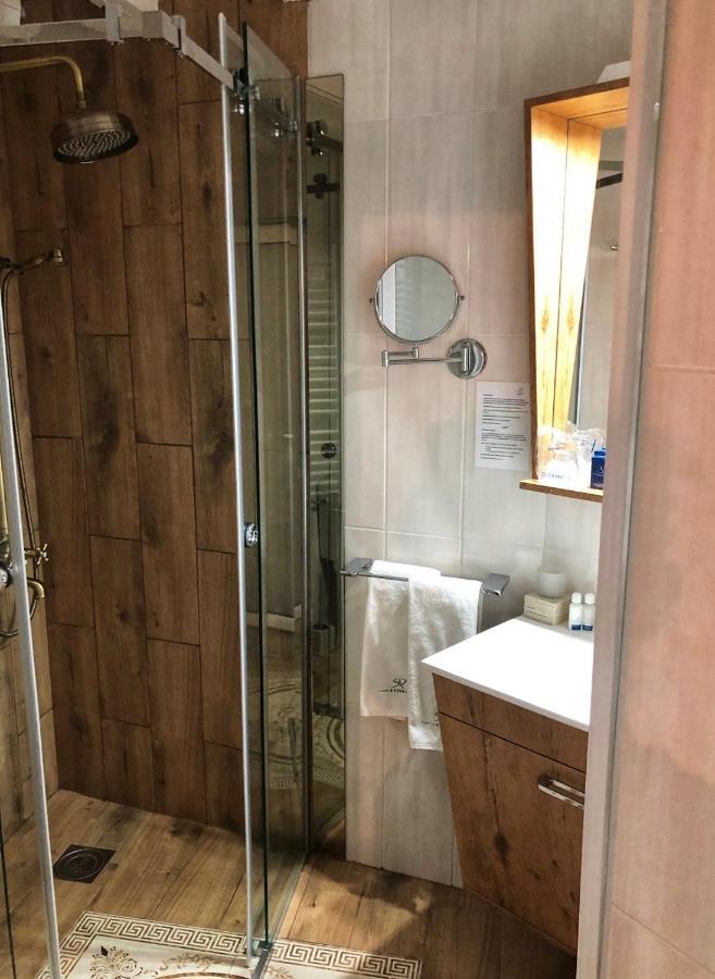 Garni Hotel Oblacinsko Jezero Oblacina Eksteriør bilde