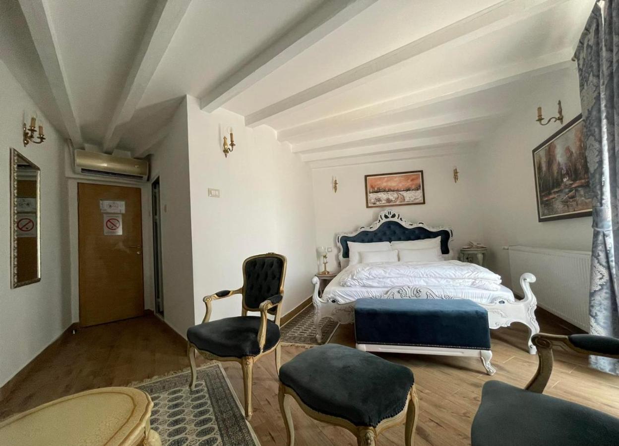 Garni Hotel Oblacinsko Jezero Oblacina Eksteriør bilde
