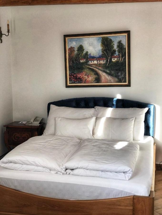 Garni Hotel Oblacinsko Jezero Oblacina Eksteriør bilde