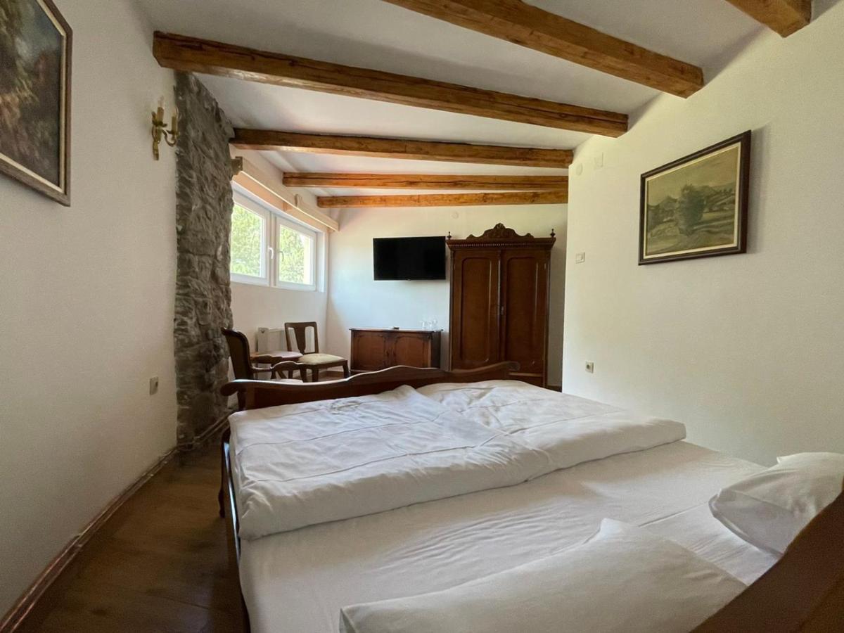 Garni Hotel Oblacinsko Jezero Oblacina Eksteriør bilde