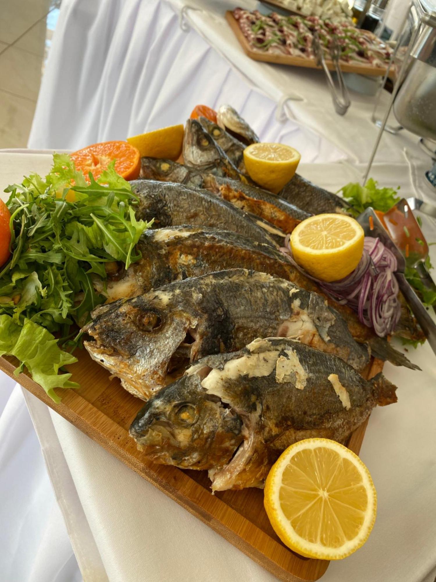 Garni Hotel Oblacinsko Jezero Oblacina Eksteriør bilde